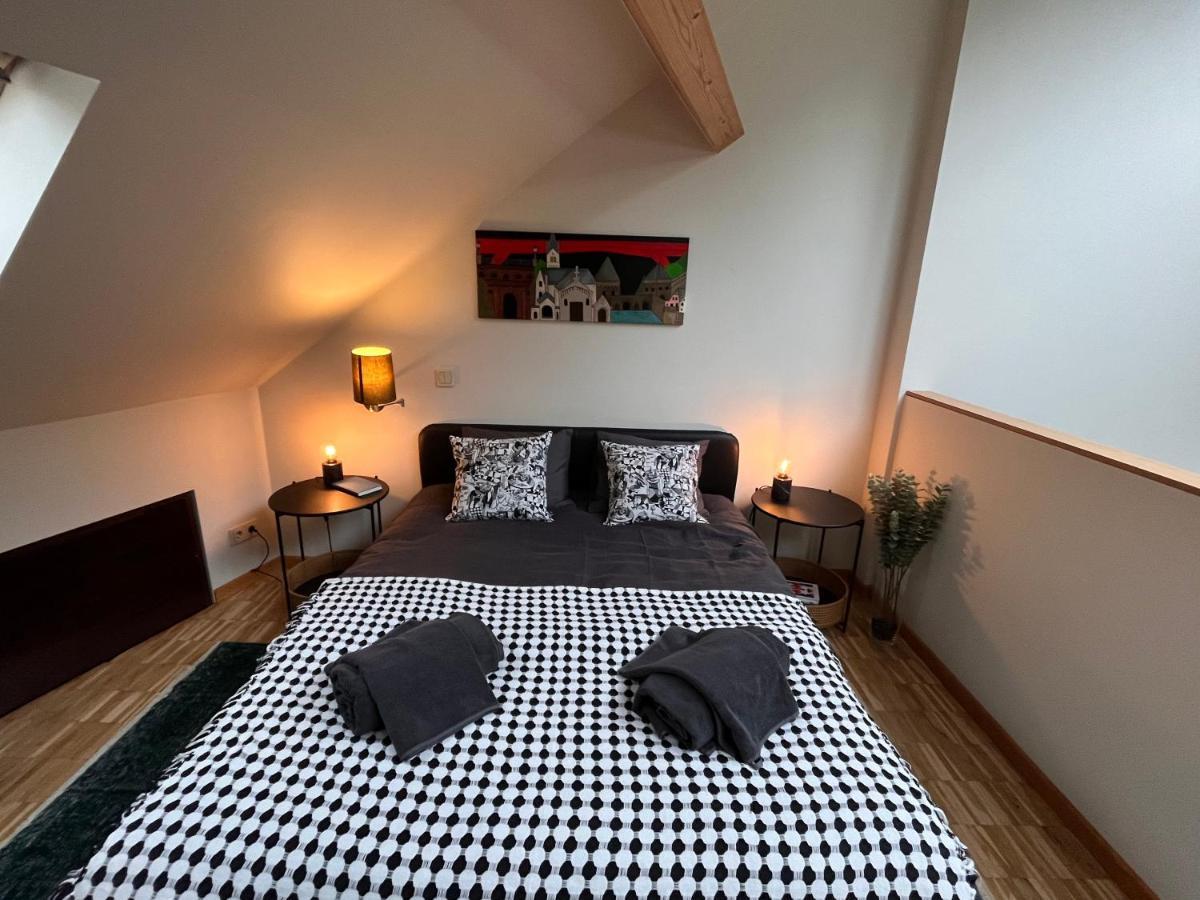 Ancien Cinema Loft Appartement Vianden Buitenkant foto